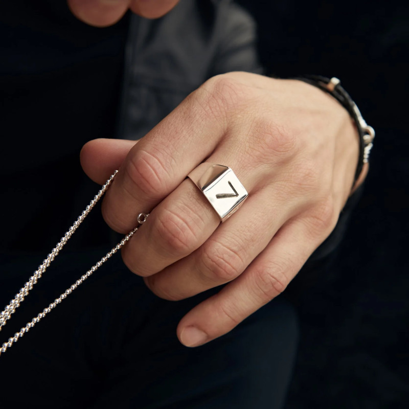Anillo Sello Cuadrado DD Grabado Plata Hombre