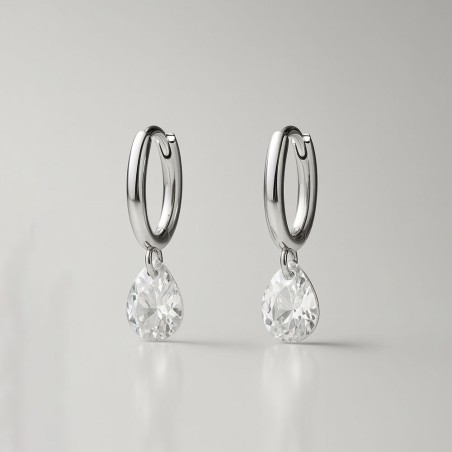 Par de aros estilo huggies con circonita en forma de gota. Plata 925