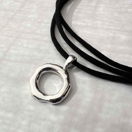 Collar Lazo Cordón con dije Circular Plata