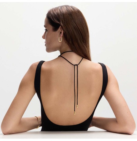 Collar tipo lazo cordón negro con punteras en forma de gota en plata 925 con baño de oro 18kt.