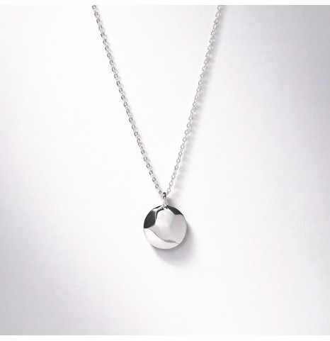 Collar con circulo facetado...