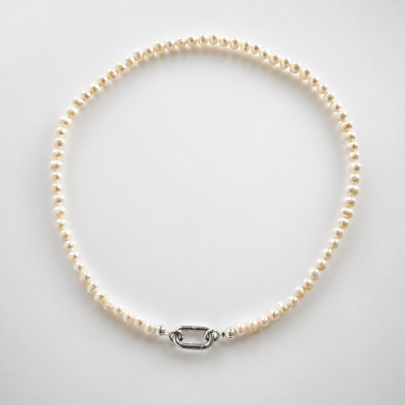 Collar de perlas naturales con cierre de mosquetón DD en plata 925
