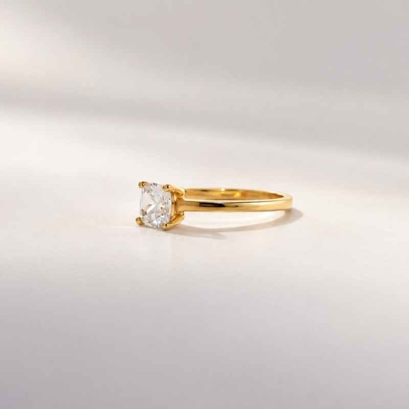 Anillo Compromiso solitario IV Oro 18k