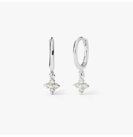 Pendientes de aros con flor...