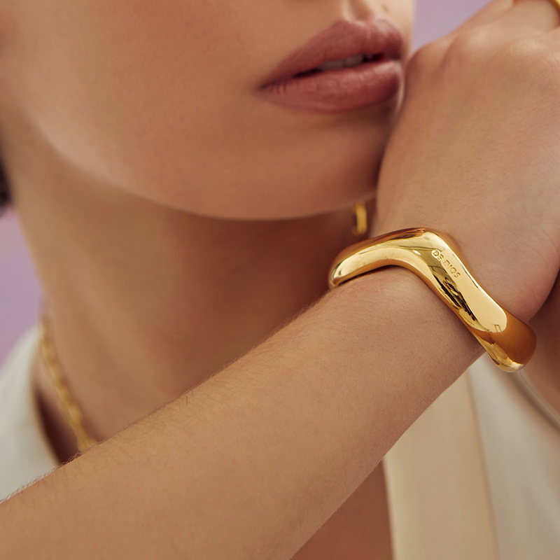 Pulsera rígida Bold Curve Mediana