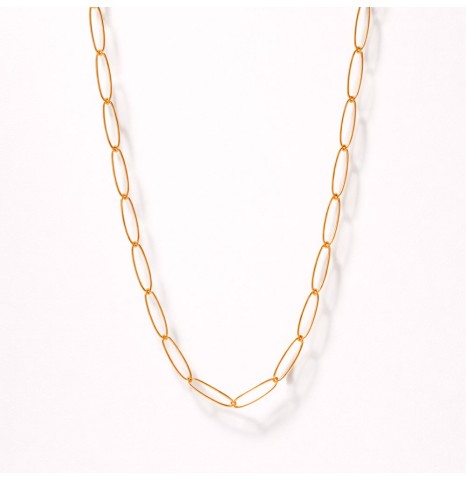Elegancia en hilos de oro: collar de eslabones finos ovalados. Colección Alta Bisutería De Dios Joyas.