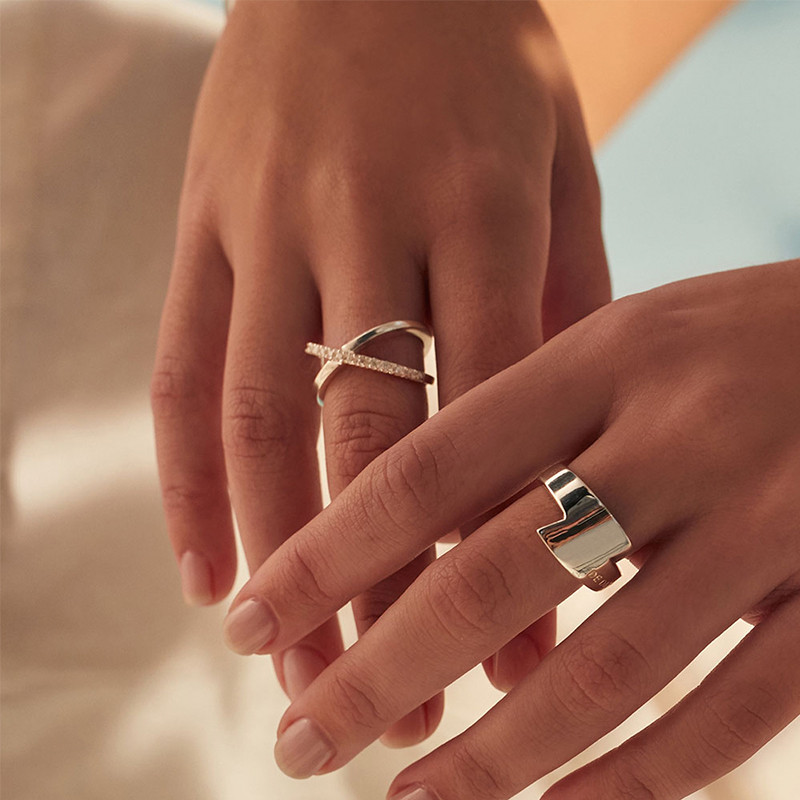 Anillo Cruzado Circonitas Plata de ley